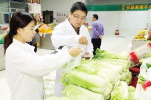 南开菜市场试点 从源头到餐桌，守护百姓‘舌尖上的安全’